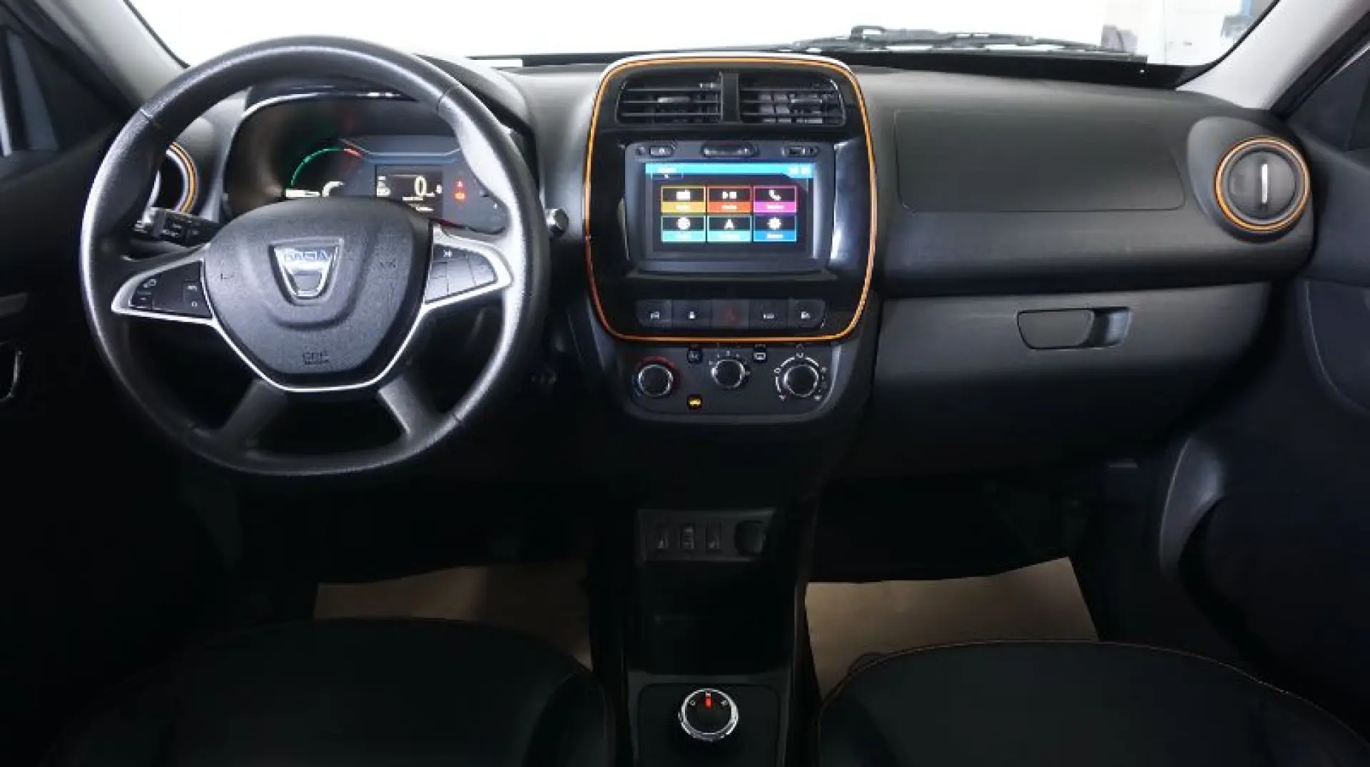 DACIA SPRING BEV 27kWh Expression Plus Auto