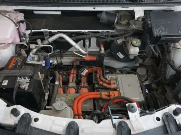 DACIA SPRING BEV 27kWh Expression Plus Auto