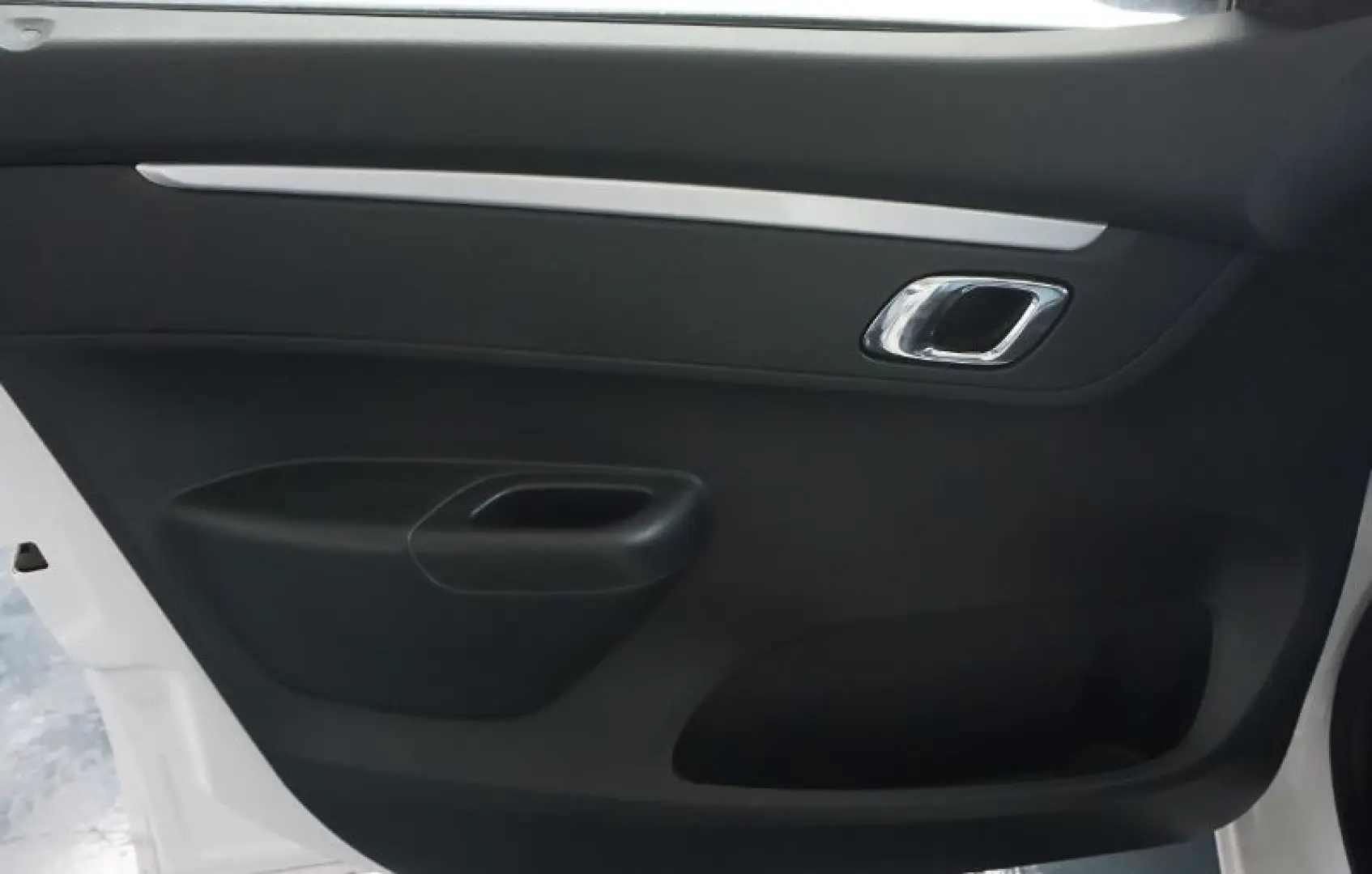 DACIA SPRING BEV 27kWh Expression Plus Auto