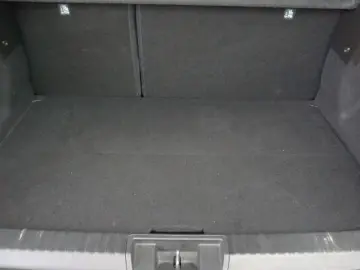 RENAULT CAPTUR 1.6 E-Tech 160CP Intens Plug-In