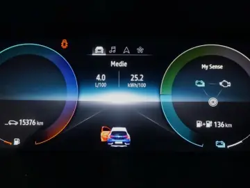 RENAULT CAPTUR 1.6 E-Tech 160CP Intens Plug-In