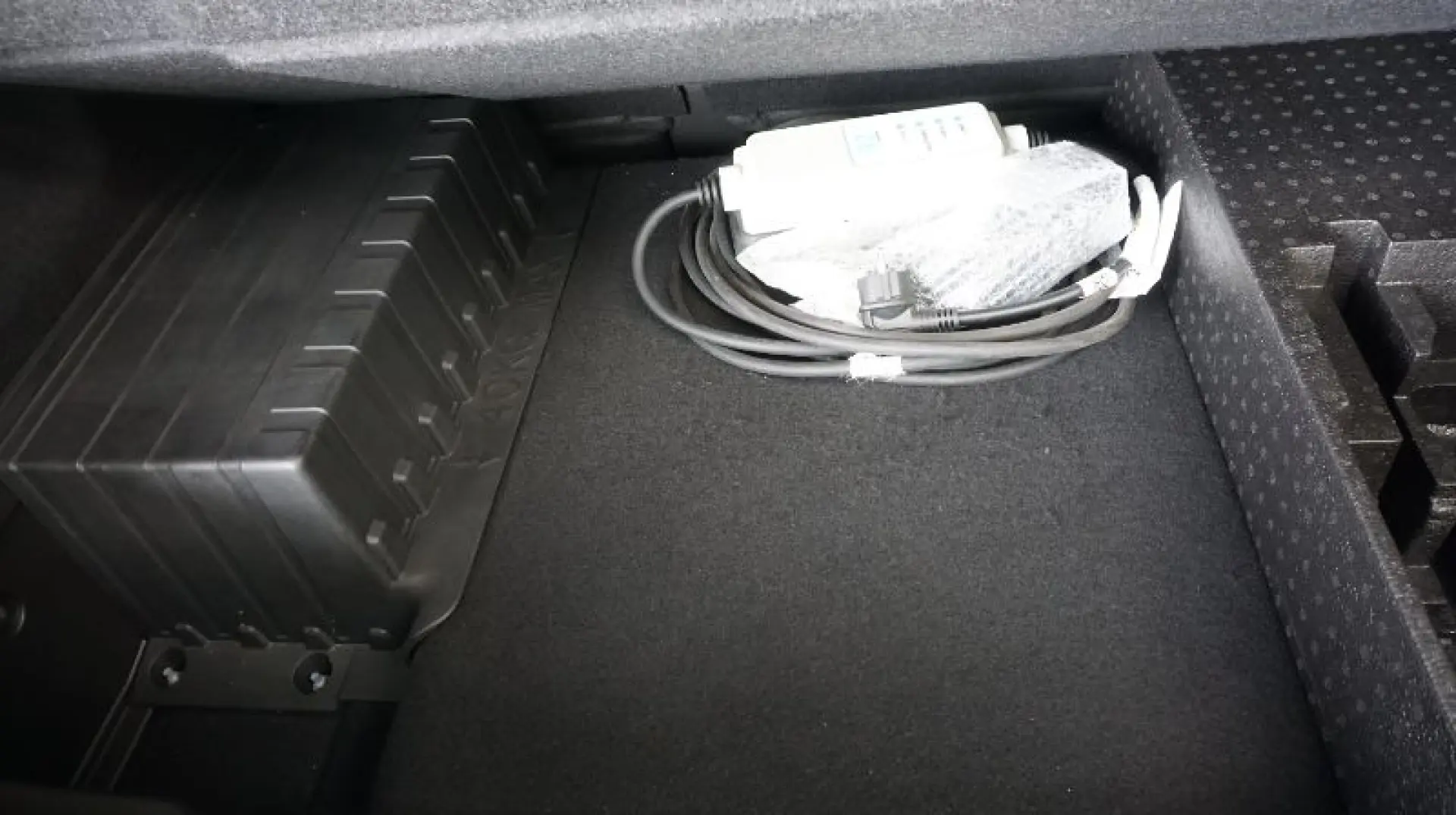 RENAULT CAPTUR 1.6 E-Tech 160CP Intens Plug-In