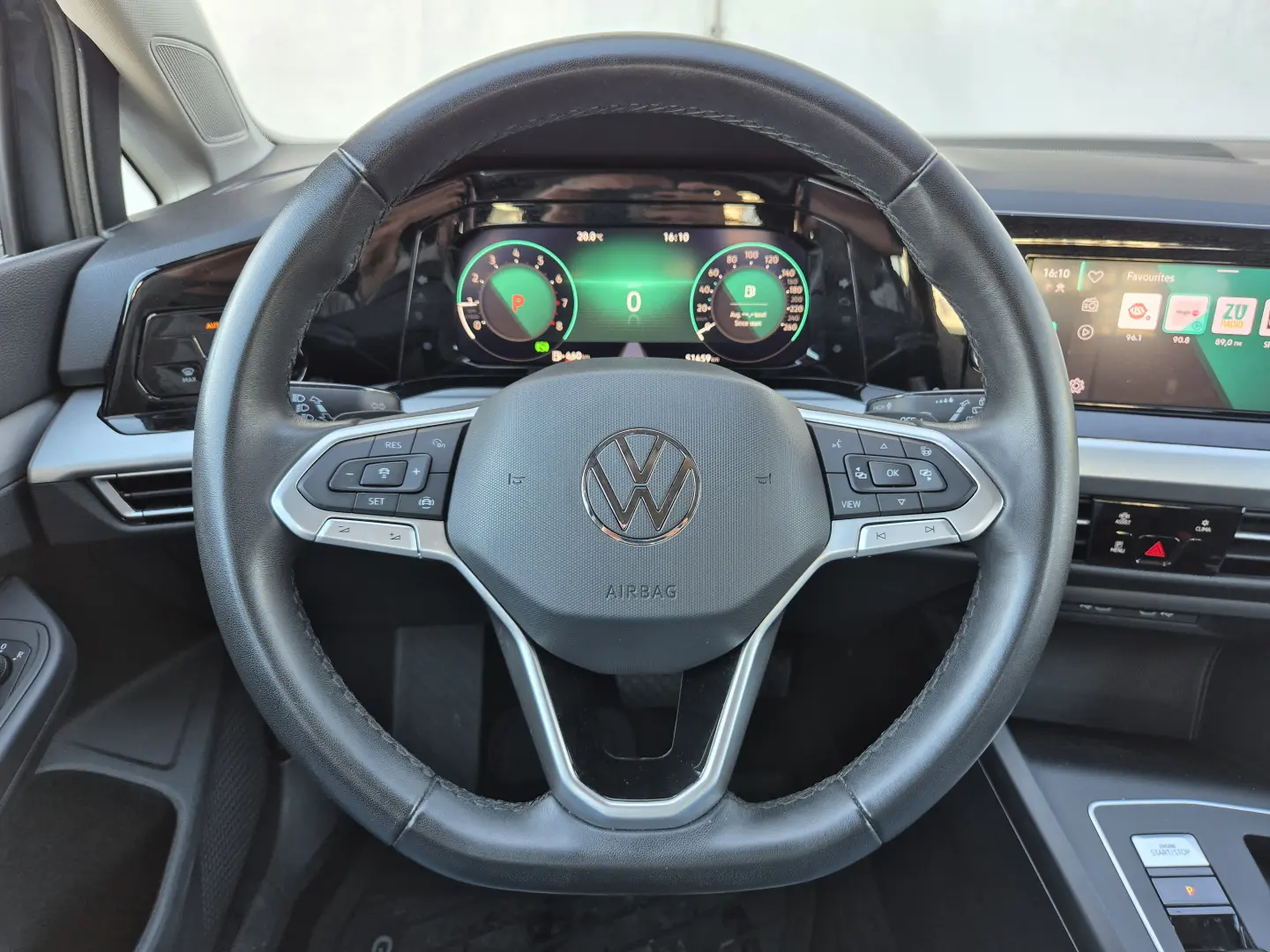 Volkswagen Golf 1.0 eTSI MHEV 110 CP DSG Life 2024