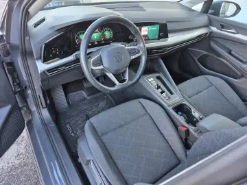 Volkswagen Golf 1.0 eTSI MHEV 110 CP DSG Life 2024