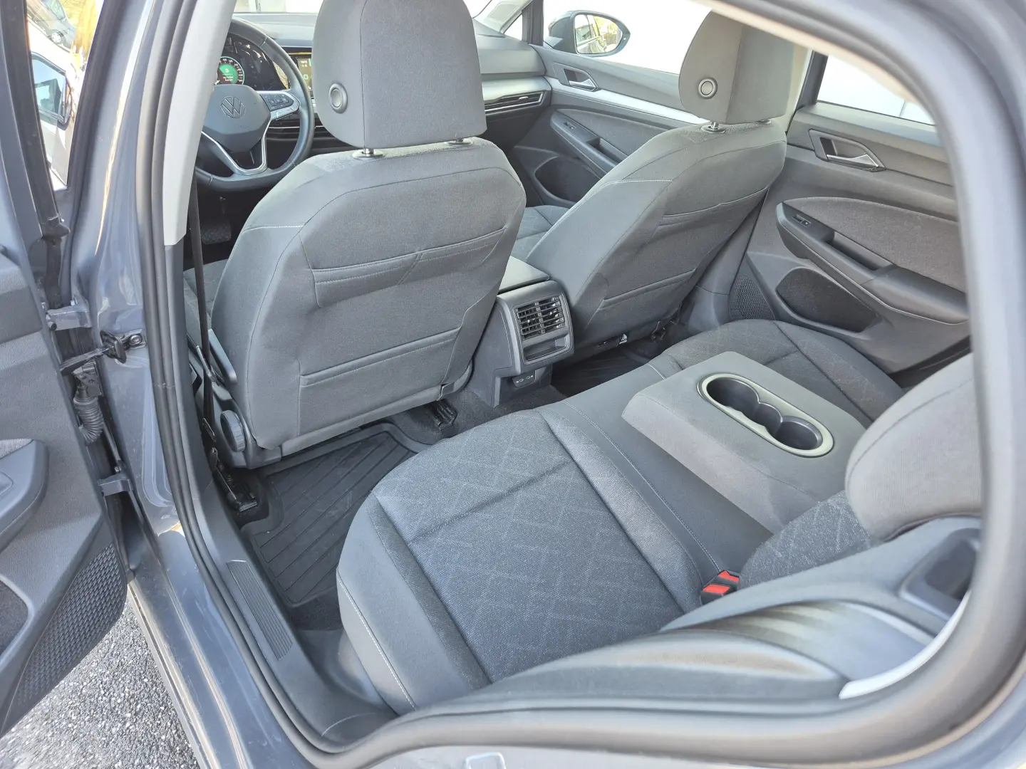 Volkswagen Golf 1.0 eTSI MHEV 110 CP DSG Life 2024