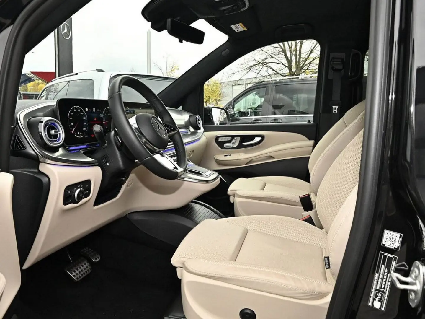 V 300 d 4MATIC EXCLUSIVE Lang AHK Standhz Distr