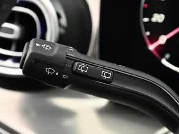 V 300 d 4MATIC EXCLUSIVE Lang AHK Standhz Distr