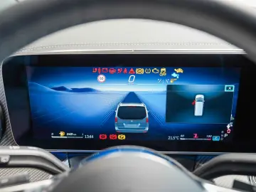 V 250 d AVANTGARDE Lang AMG Line AIRMATIC Pano