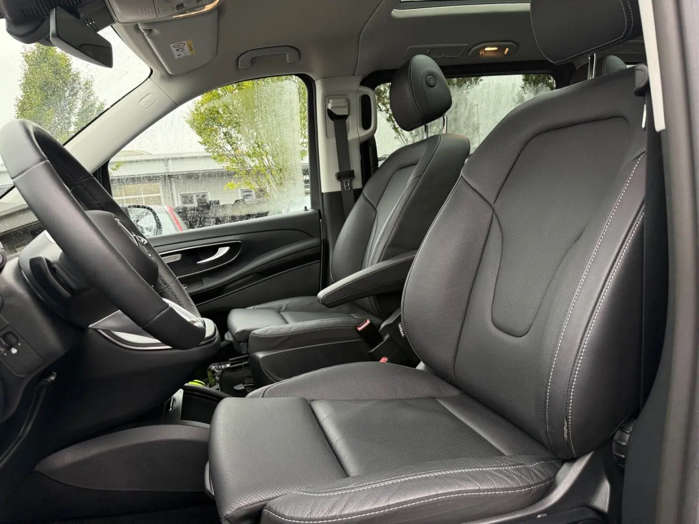 V 300 d Lang  AVANTGARDE AMG AHK 360  PANO