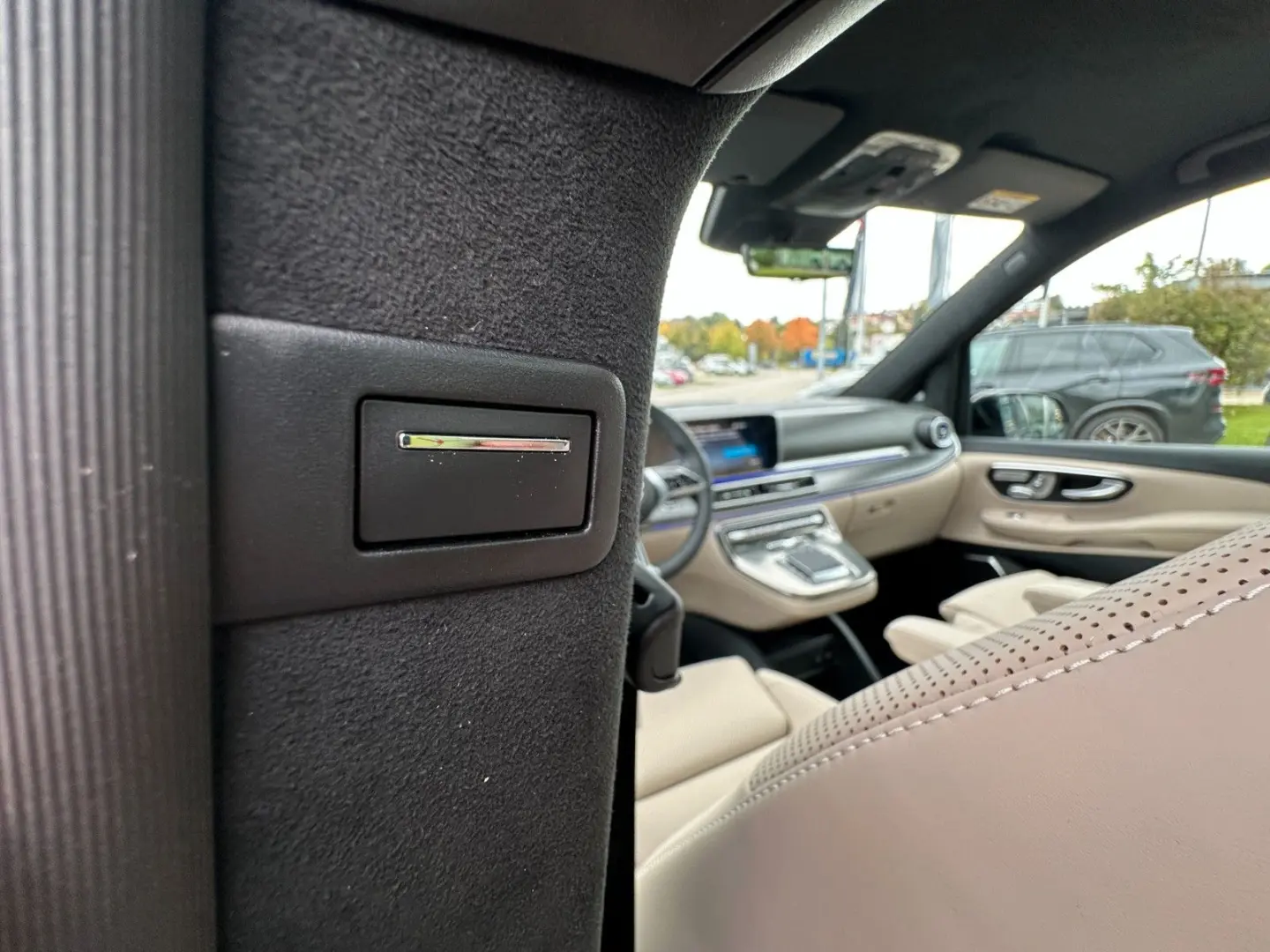 V300d 4MATIC EXCLUSIVE lang DISTR BURM PANO AHK.