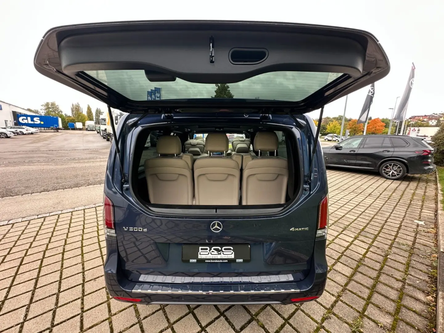 V300d 4MATIC EXCLUSIVE lang DISTR BURM PANO AHK.