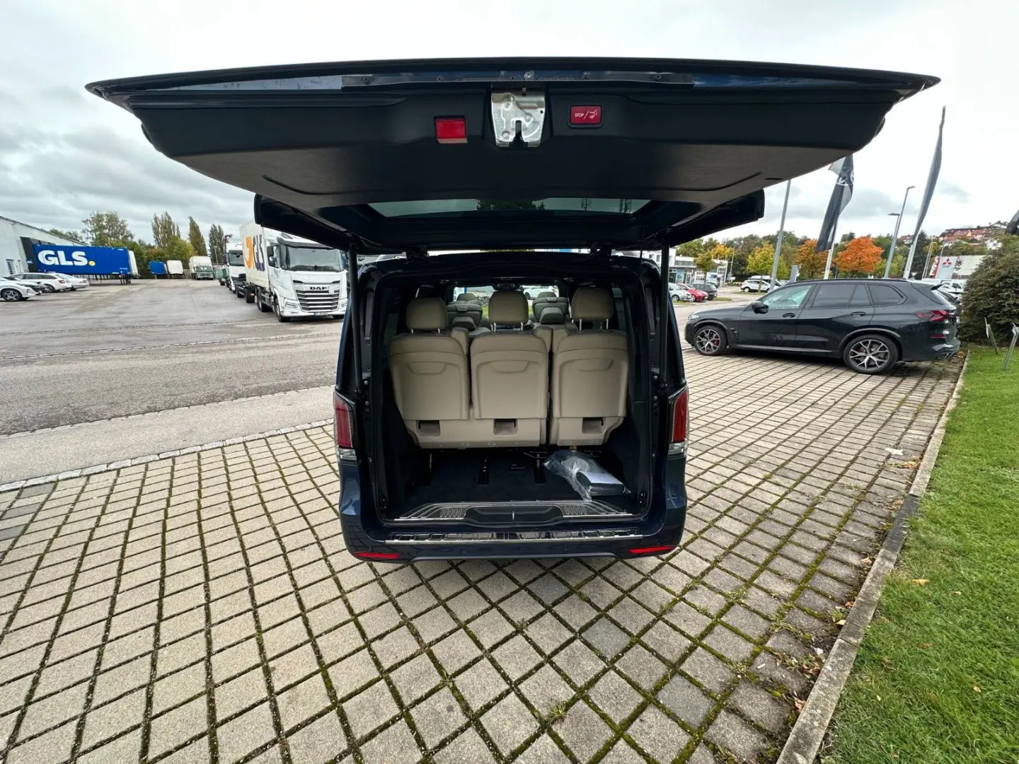 V300d 4MATIC EXCLUSIVE lang DISTR BURM PANO AHK.