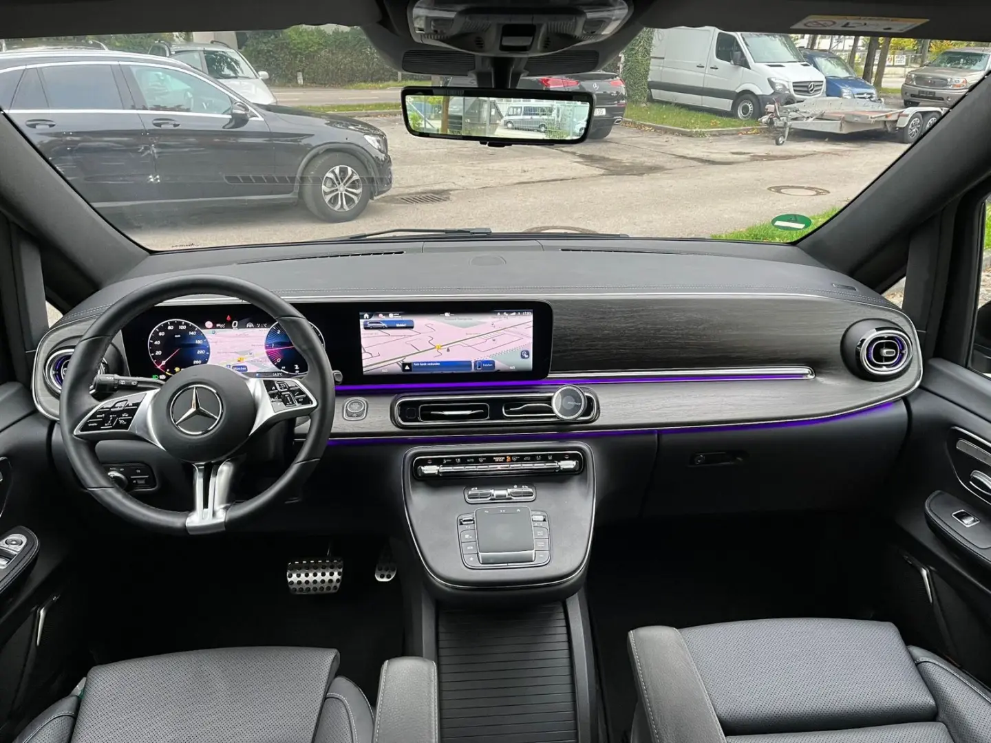 V 300 d 4M lang AMG-Night-AIRMATIC-Burmester-AHK