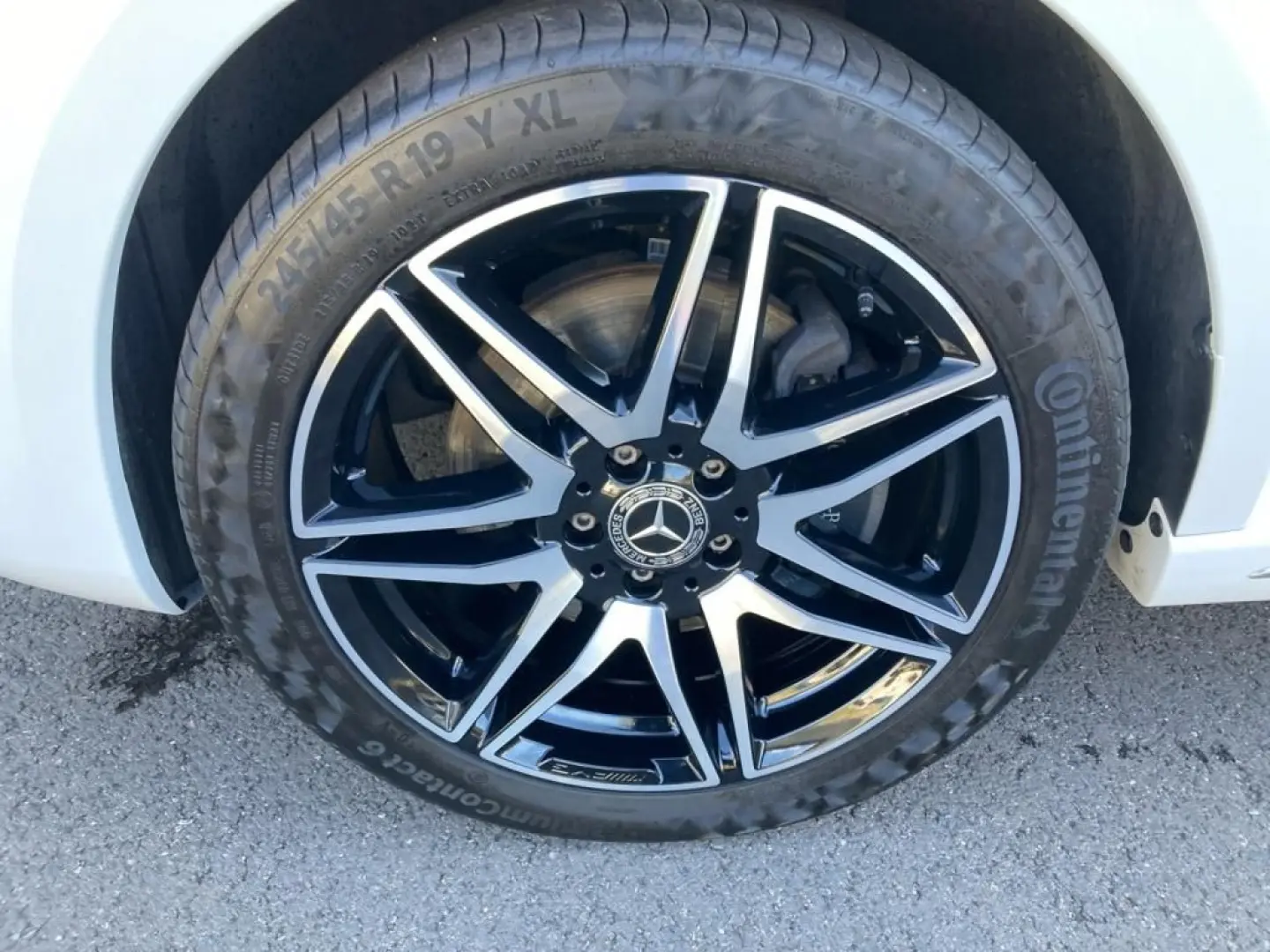 V 300d AVANTGARDE Lang Airmatic 360  LED 2.5tAHK