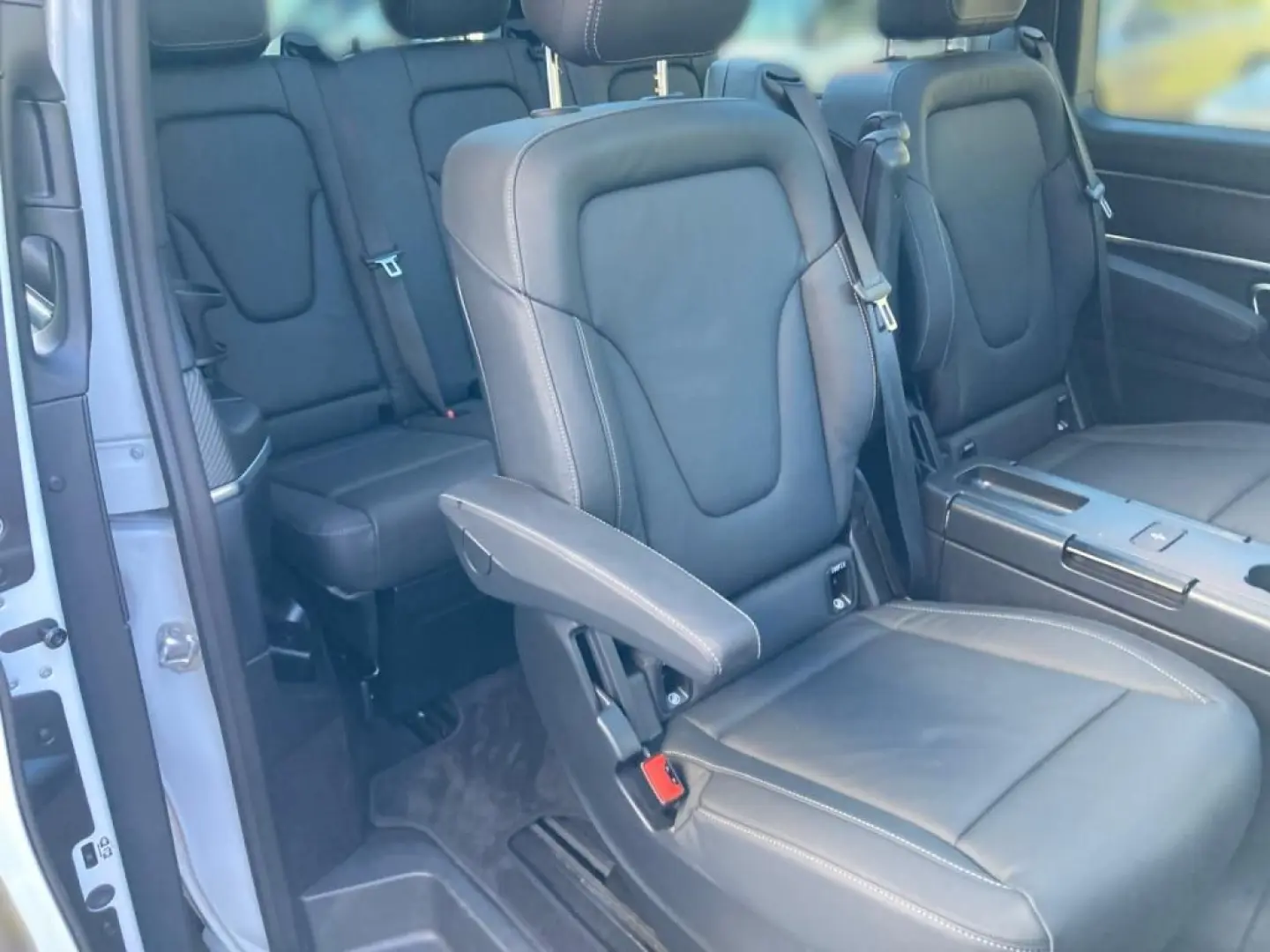 V 300d AVANTGARDE Lang Airmatic 360  LED 2.5tAHK