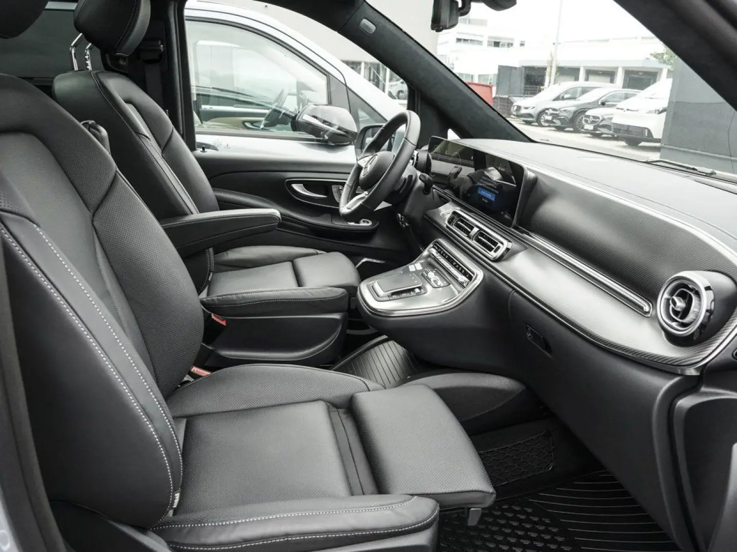 V 300 d Exclusive lang AMG Pano AIRMATIC 360