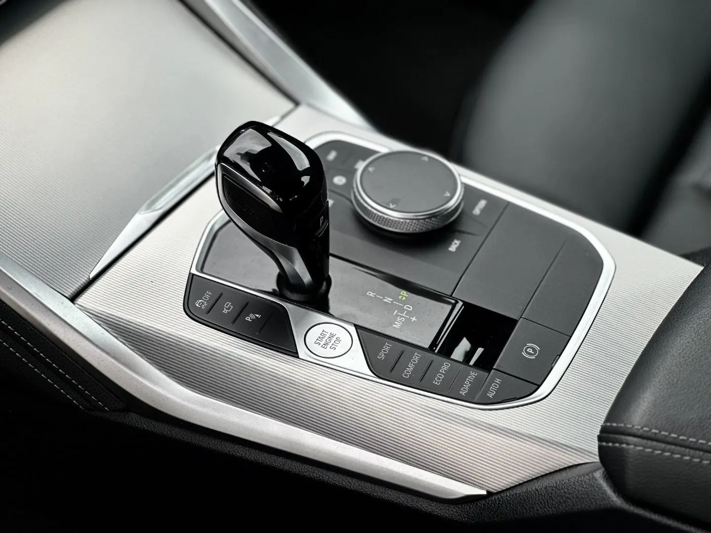 M440i xDrive Gran Coupé Head-Up HK HiFi DAB LED