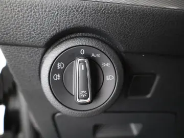 T6.1 Multivan TDI DSG 4M Generation Six  AHK  Na