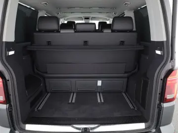 T6.1 Multivan TDI DSG 4M Generation Six  AHK  Na