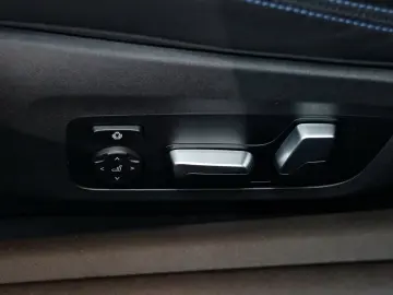 M440i xDrive Schiebedach  HUD  Leder