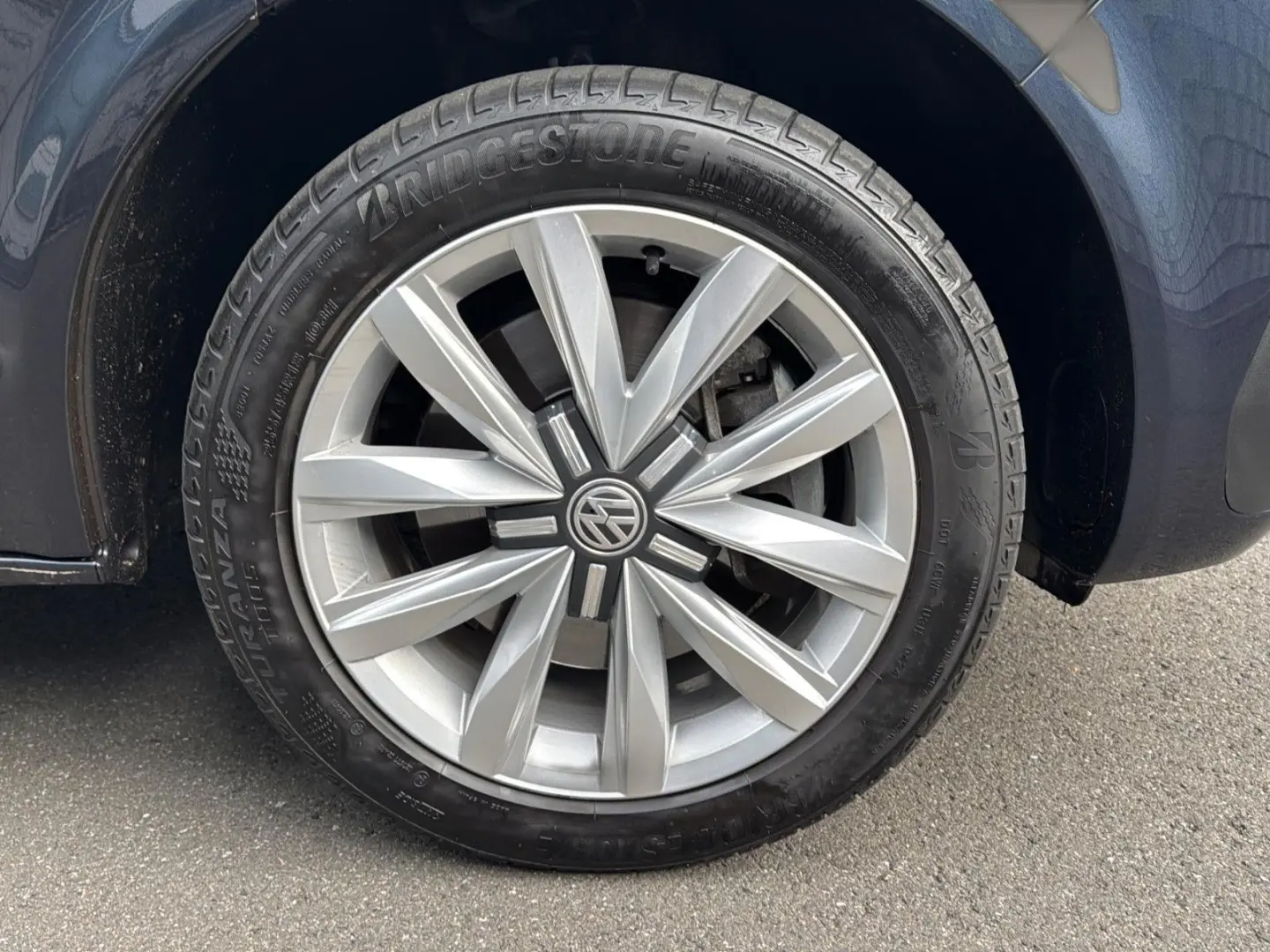 T6. Multivan Highline 4 Motion AHK DCC Leder