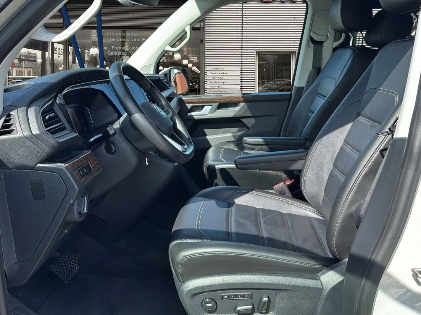 T6.1 Multivan Highline 4MOTION UPE 102.000 