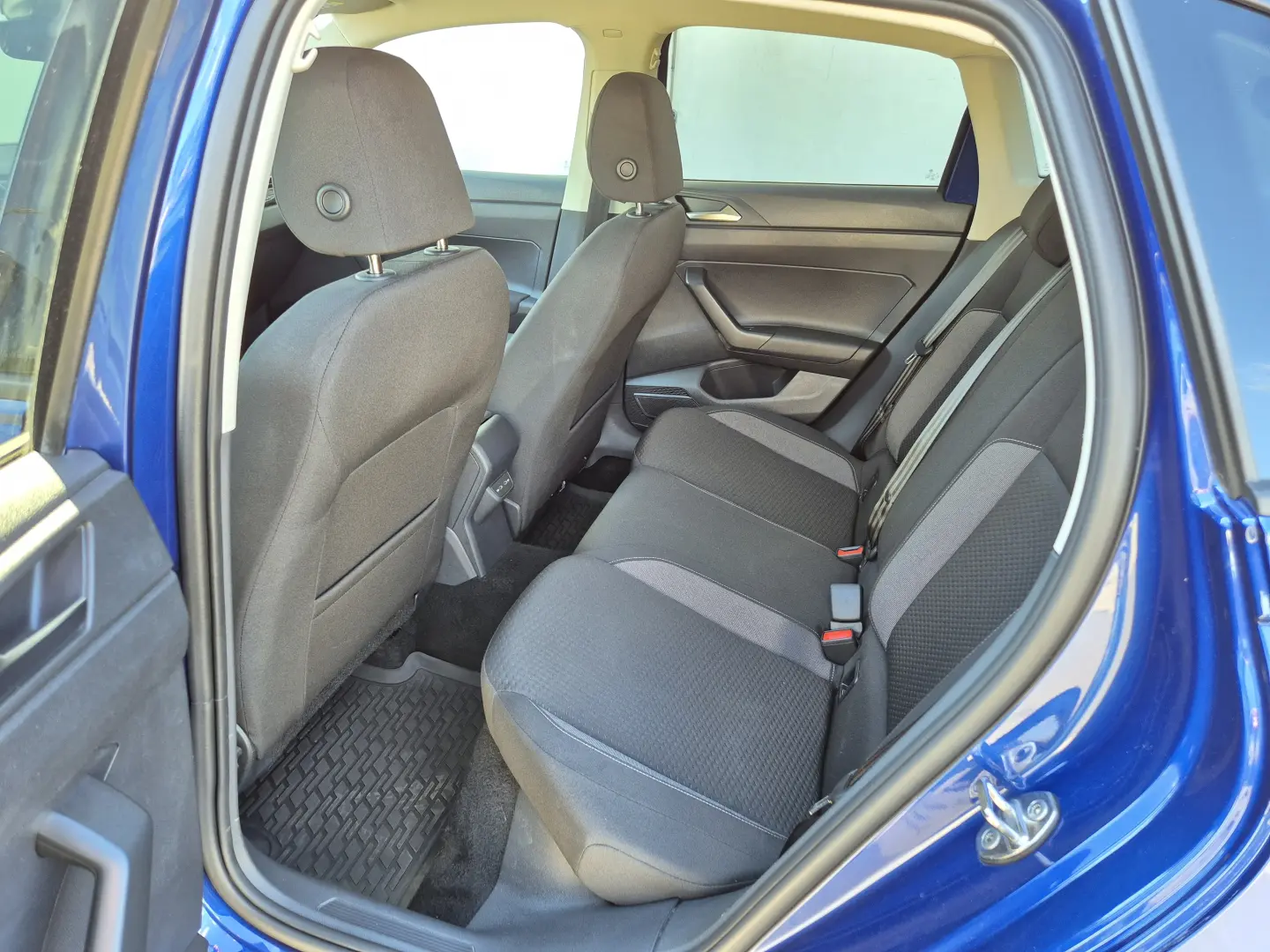 Volkswagen Taigo 1.0 TSI 110 CP DSG Life 2024