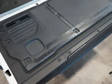 XLT 5.0 V8 75-YEARS 360 TOW 69.091€ NETTO