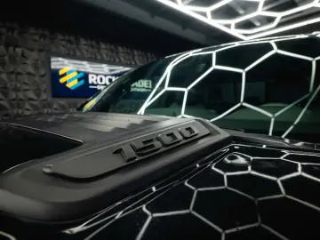 RAM 5.7 V8 HEMI 4x4 BLACK EDITION Longbed 19%