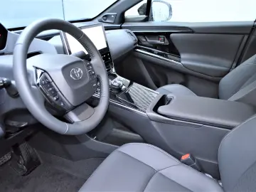 TOYOTA BZ4X LUXURY 4X4