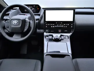 TOYOTA BZ4X LUXURY 4X4