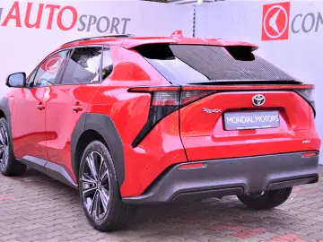 TOYOTA BZ4X LUXURY 4X4