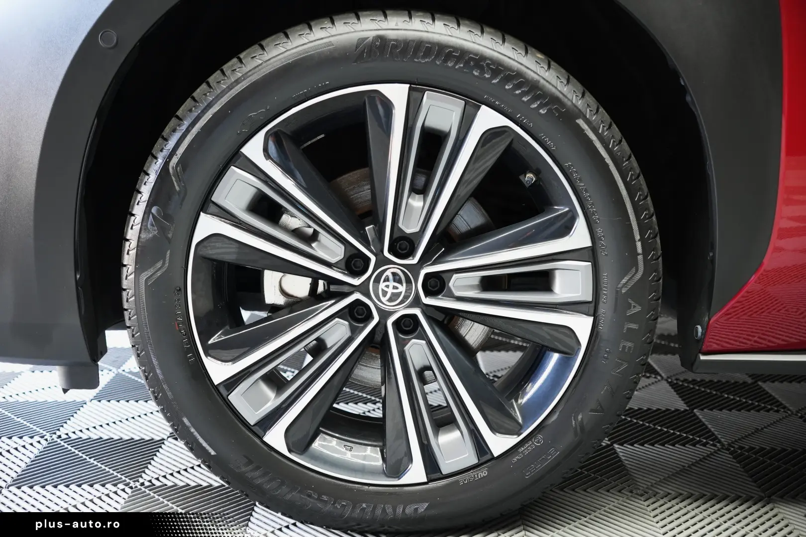 TOYOTA BZ4X LUXURY 4X4
