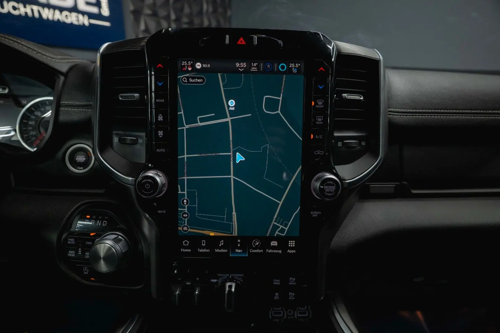 RAM 5.7 V8 HEMI 4x4 OFFROAD Night LARAMIE 19%