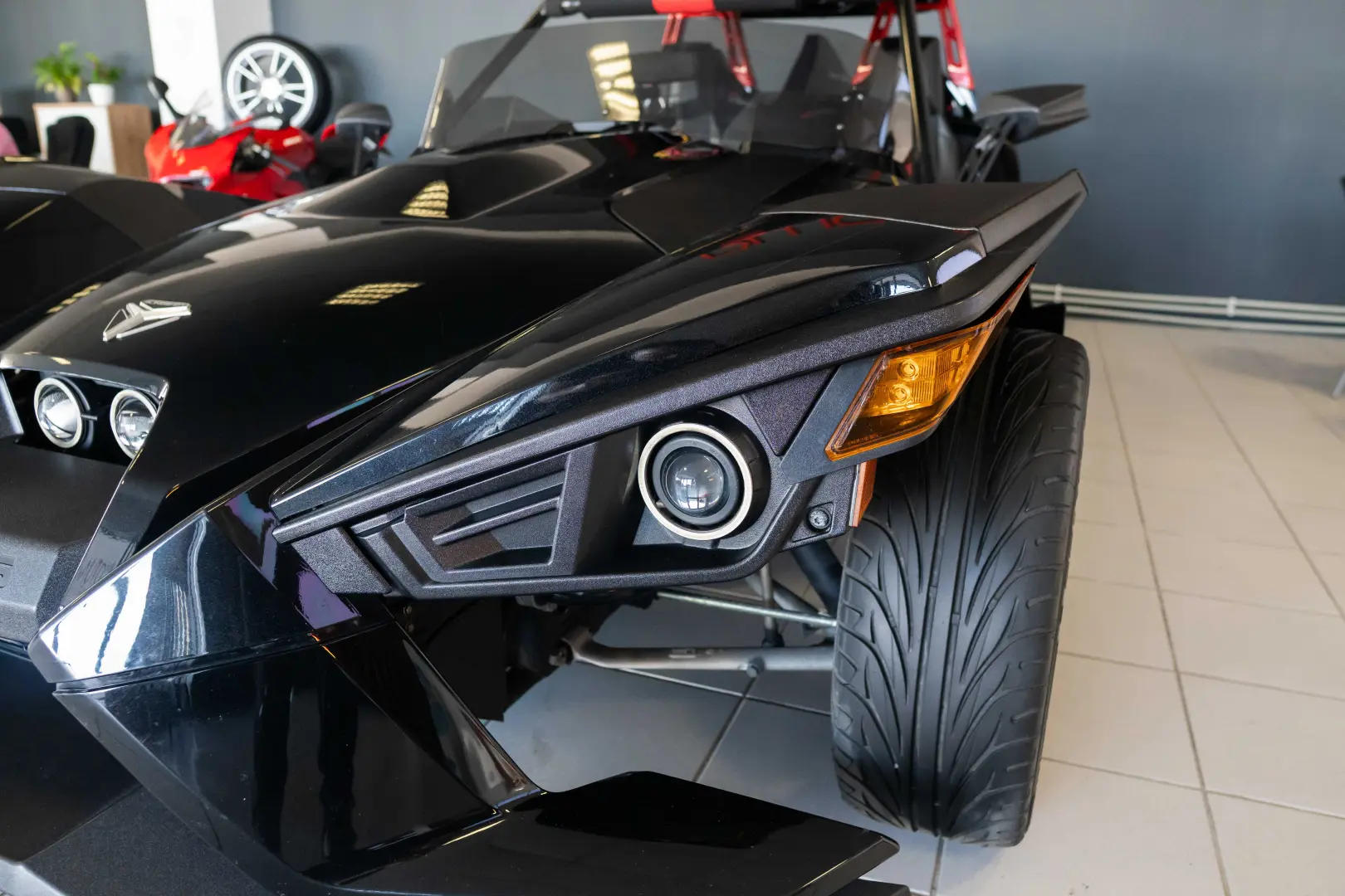 Polaris Slingshot SL R pack