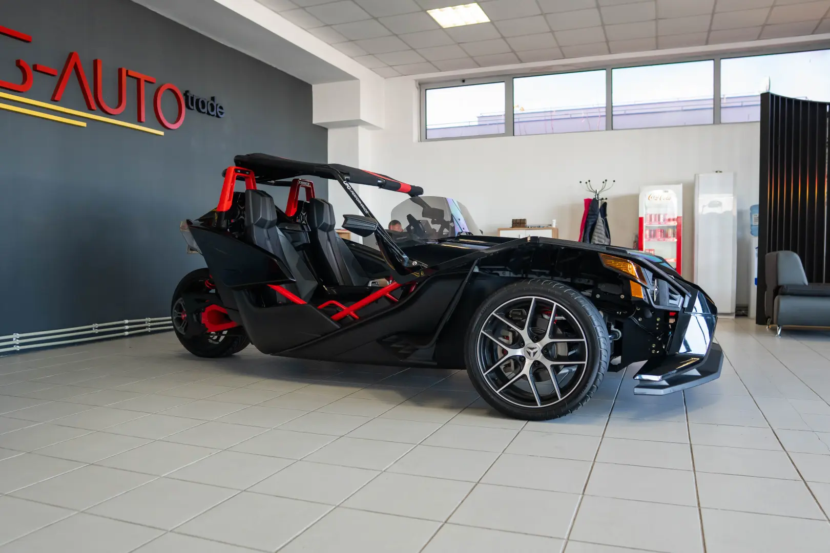Polaris Slingshot SL R pack
