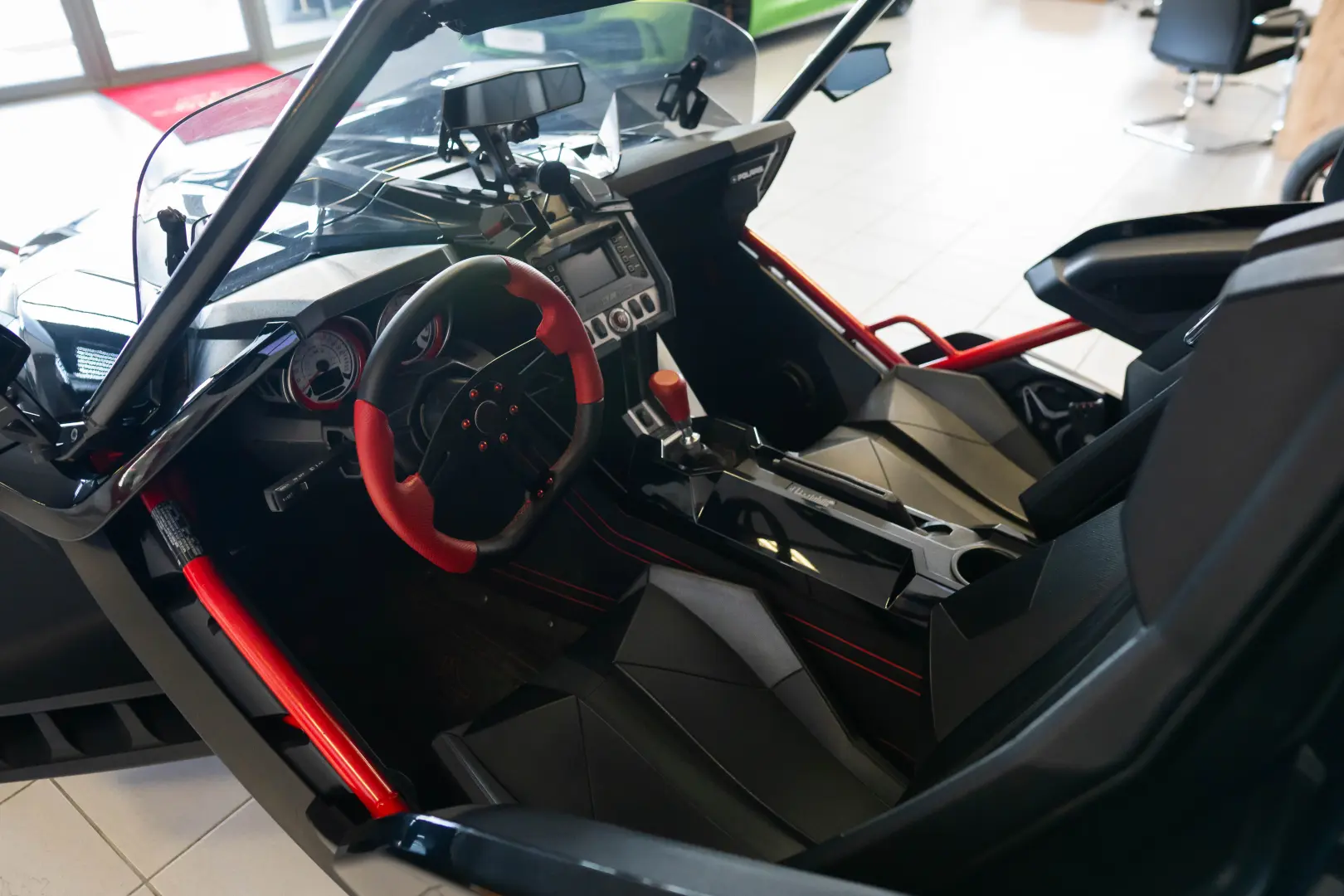 Polaris Slingshot SL R pack