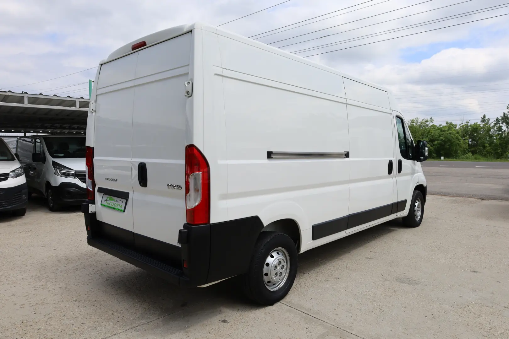 Peugeot Boxer L2H2 2.2D 140CP