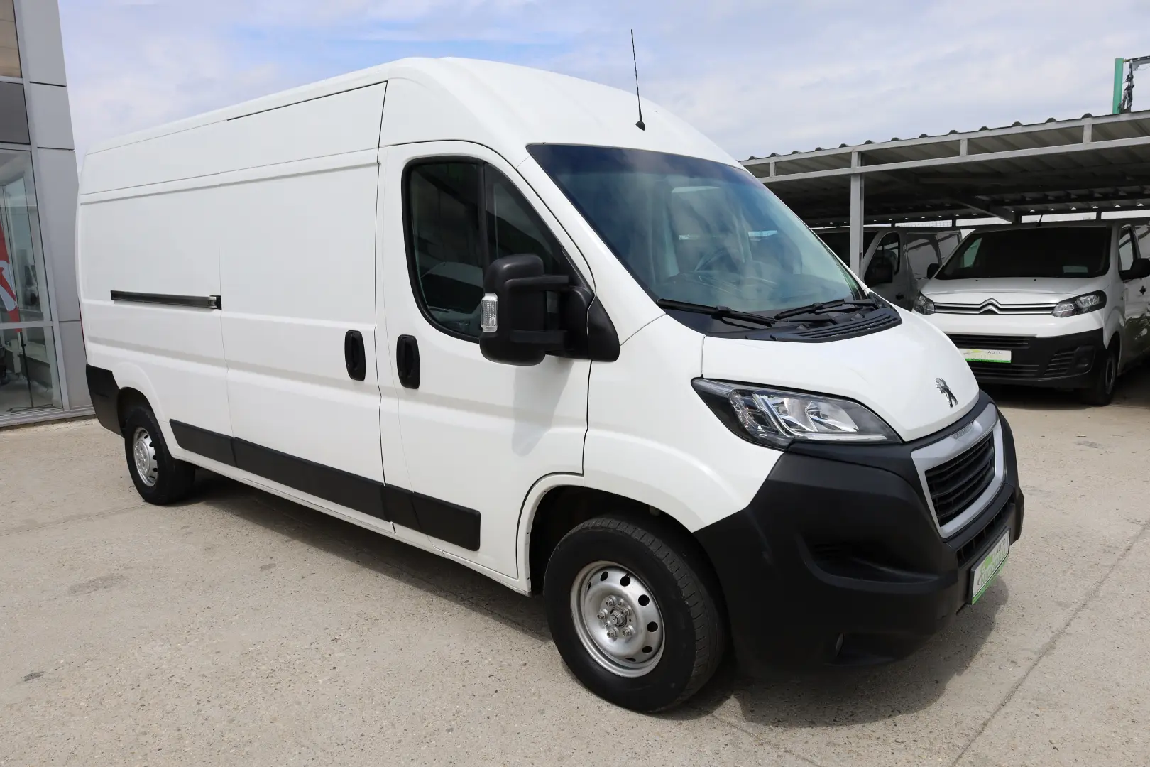 Peugeot Boxer L2H2 2.2D 140CP