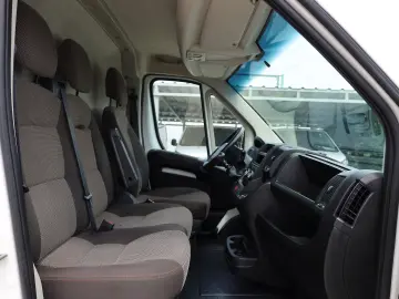 Peugeot Boxer L2H2 2.2D 140CP