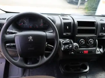 Peugeot Boxer L2H2 2.2D 140CP
