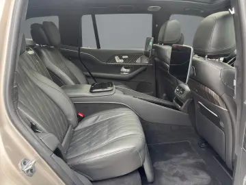 GLS 600 Maybach Night Series