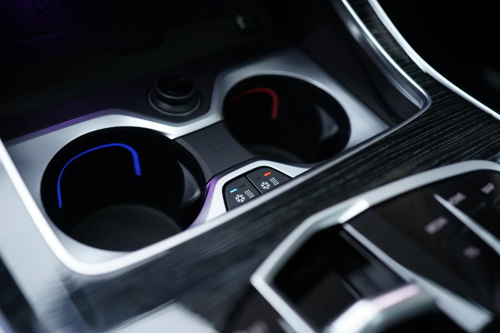 X7 xDrive 40d M-Sport   H&K   7Sitz   Pano   360