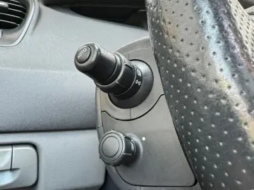 Renault Scenic - 2.0