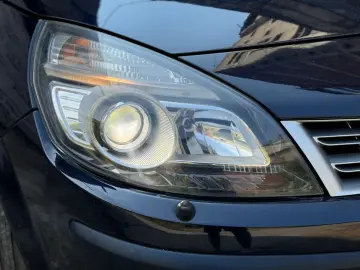 Renault Scenic - 2.0