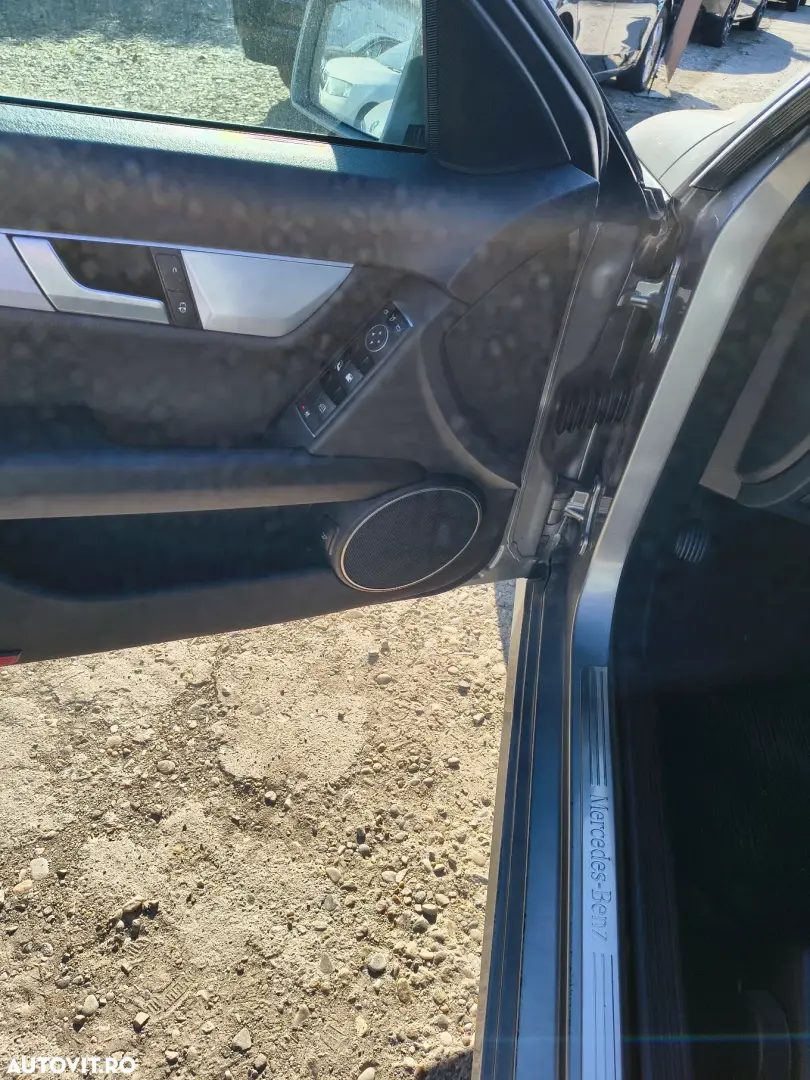 Mercedes-Benz C 200 CDI 7G