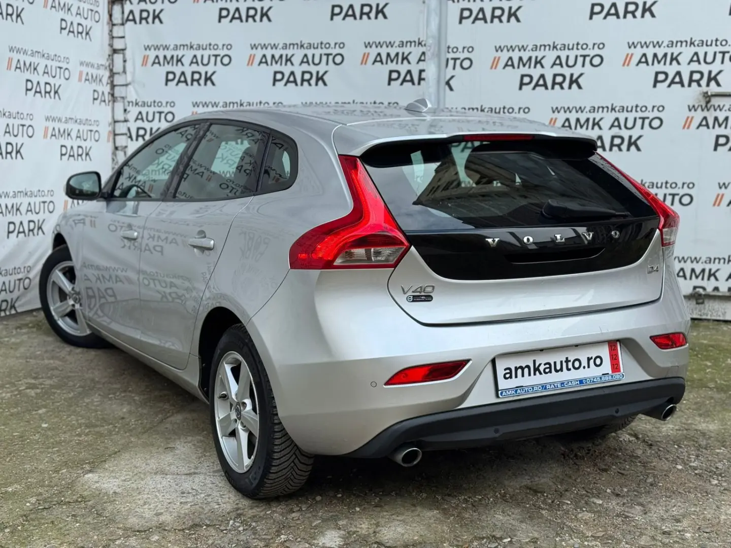 Volvo V 40  – 2014