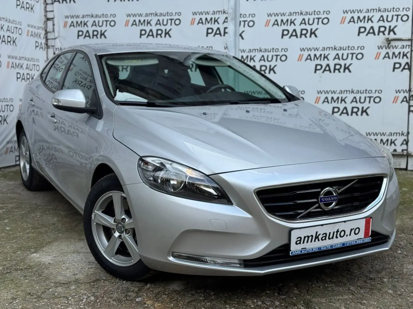 Volvo V 40  – 2014
