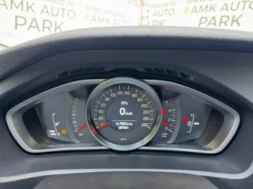 Volvo V 40  – 2014