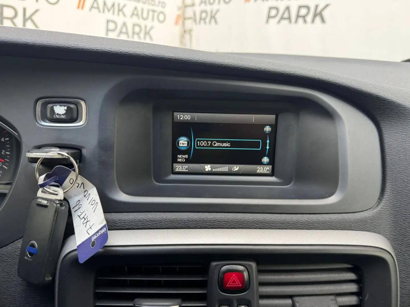 Volvo V 40  – 2014